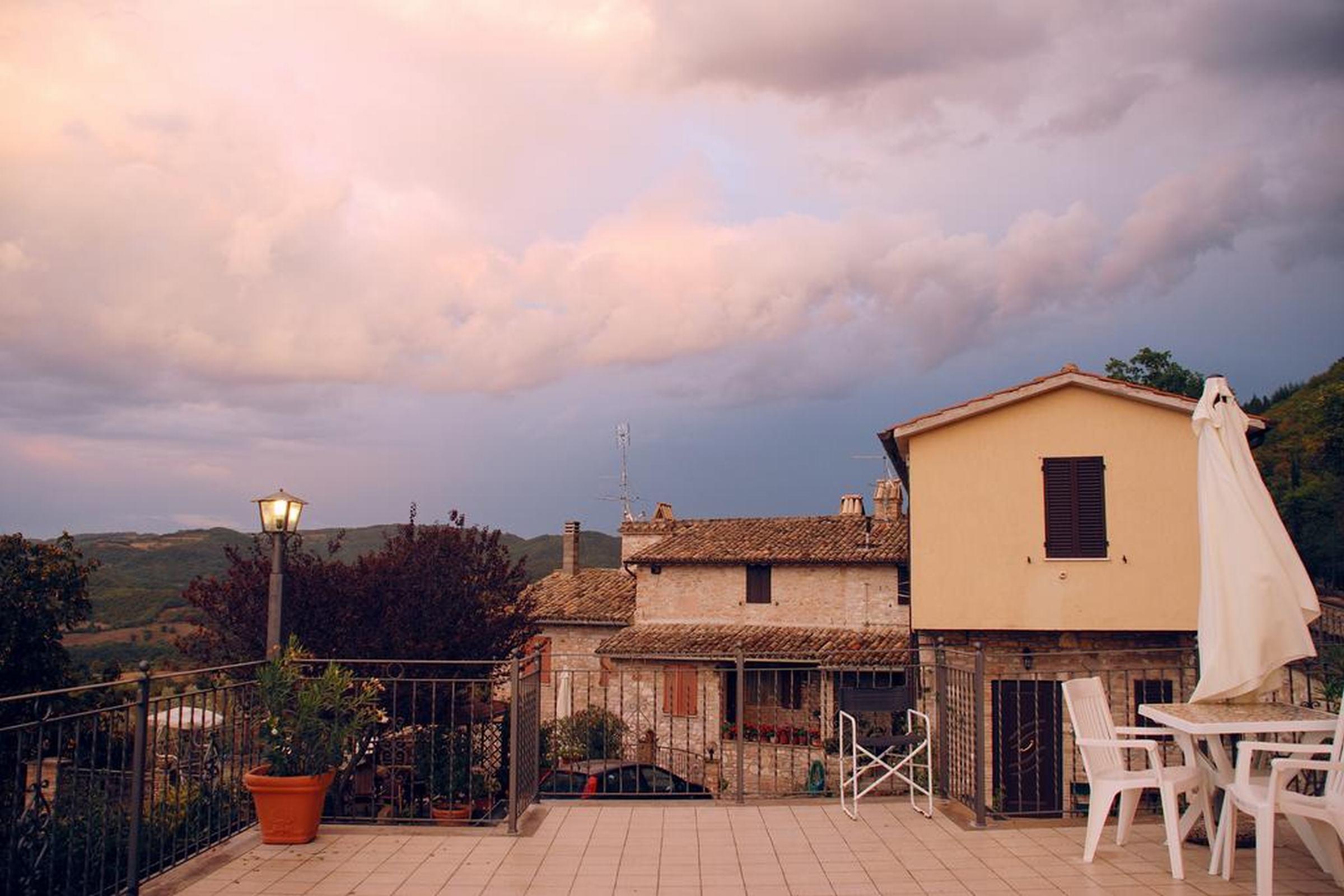 B&B La Terrazza Del Subasio アッシジ エクステリア 写真